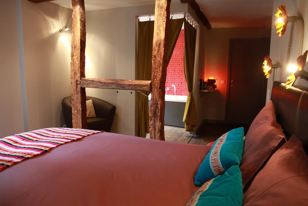 B&B Les Oiseaux De Passage Harre Exterior foto